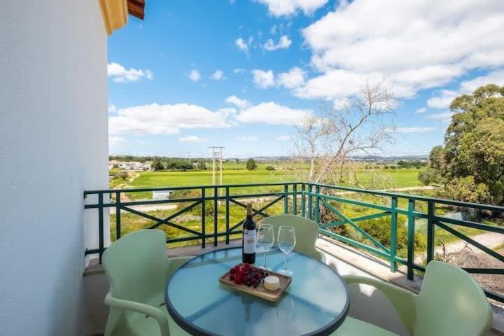 Apartment Alfarmar - Pool, Beach Only A Few Minutes Away Albufeira Exterior foto